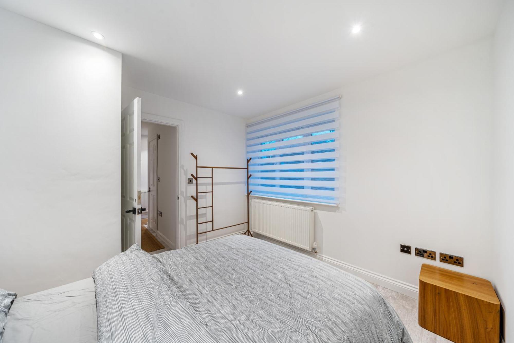 Two Bed Home In The Heart Of 에그햄 외부 사진
